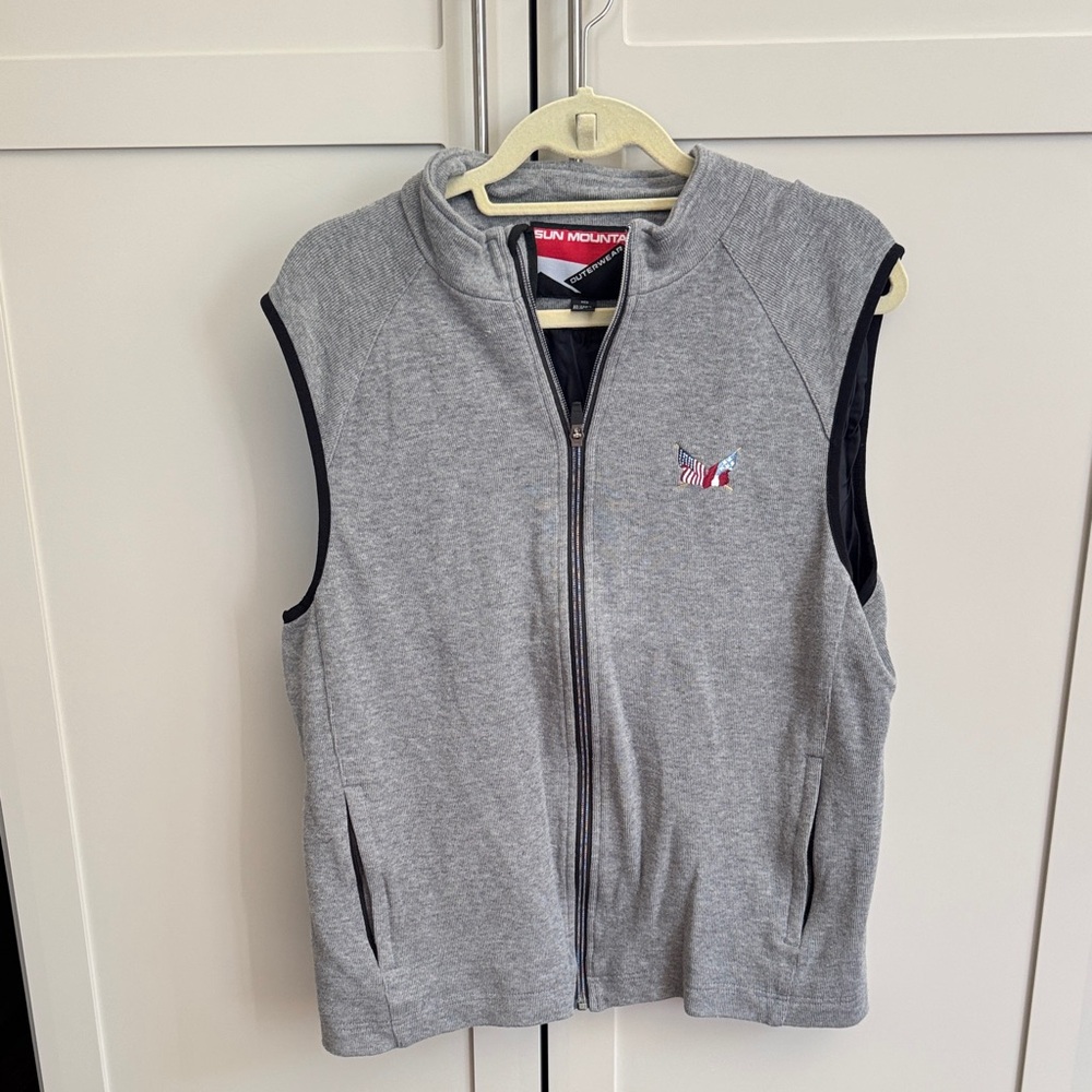 Sun Mountain Gray Men's Vest